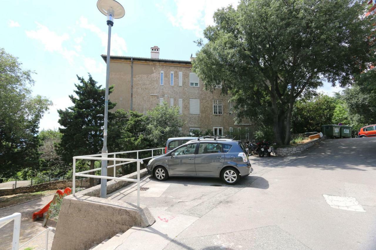 Apartment Krimeja リエカ エクステリア 写真